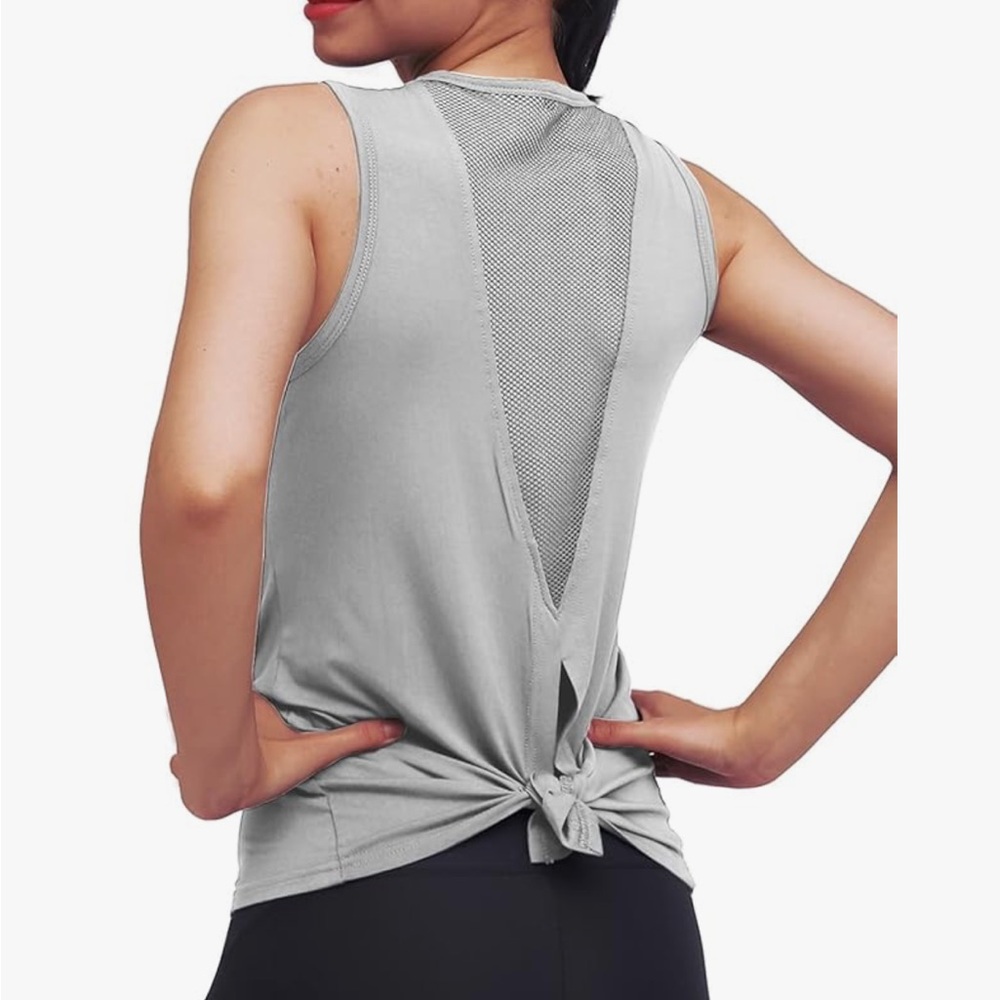 NWT Gray Mippo Workout Tops for Women Yoga tank‎